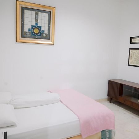 Kirana Guest House Богор Экстерьер фото